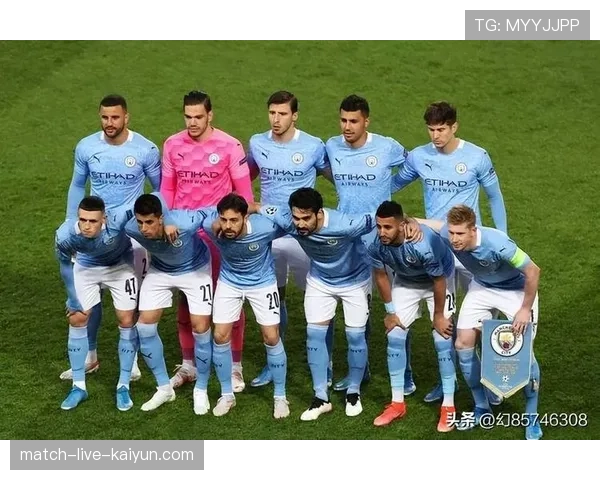 曼城主场4-0大胜埃弗顿,多赛一场登顶积分榜 曼城主场4-0大胜埃弗顿,多赛一场登顶积分榜